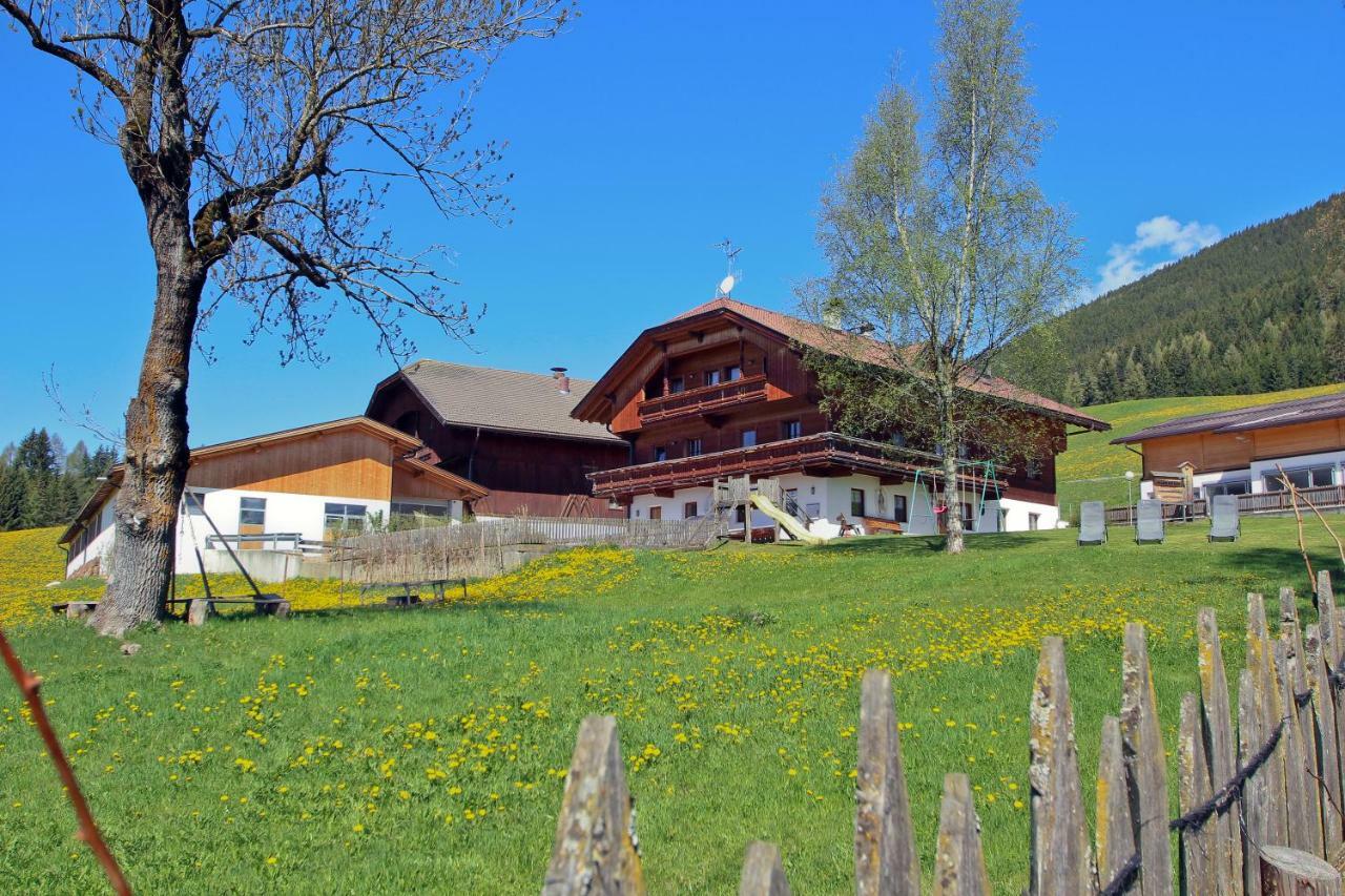 Appartement Schmoezlhof à Monguelfo-Monguelfo-Tesido Extérieur photo